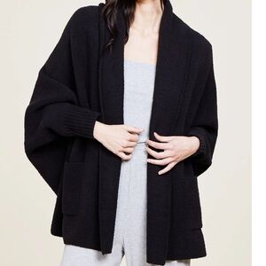Barefoot Dreams Black Women's Sweater Wrap